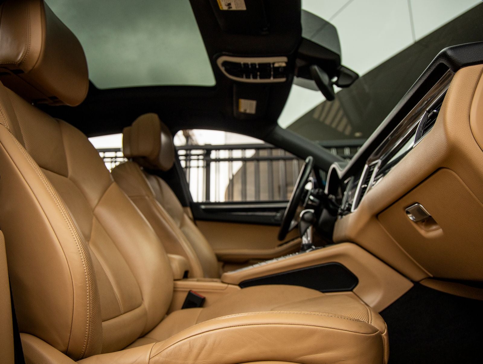 2017 Porsche Macan Macan