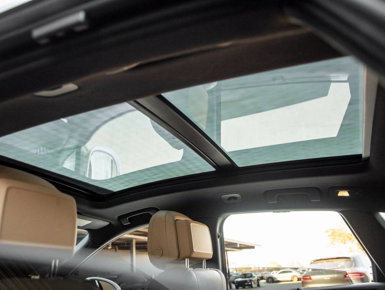 2023 Porsche Macan Macan (MY23)