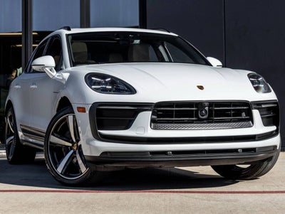 2023 Porsche Macan Macan (MY23)