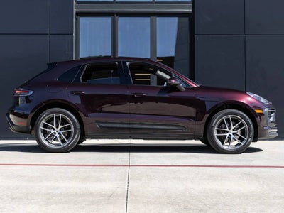 2023 Porsche Macan Macan (MY23)