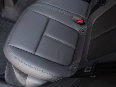 2023 Porsche Macan Macan (MY23)