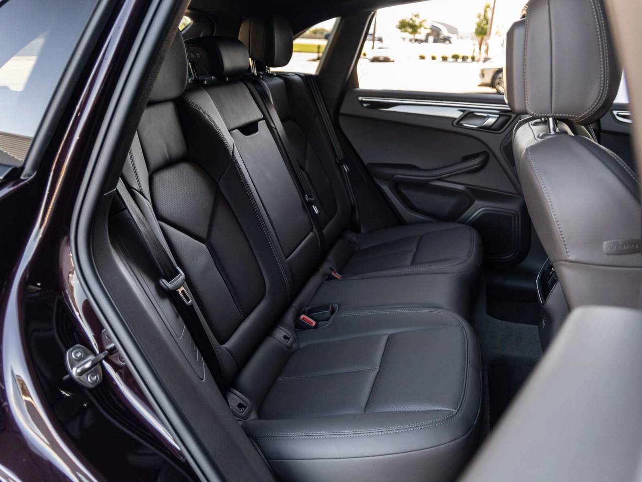 2023 Porsche Macan Macan (MY23)