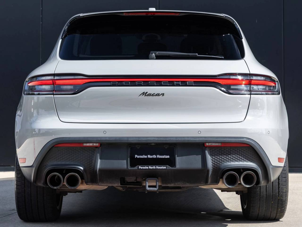 2023 Porsche Macan Macan