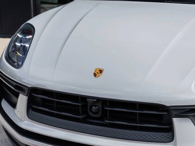 2023 Porsche Macan Macan