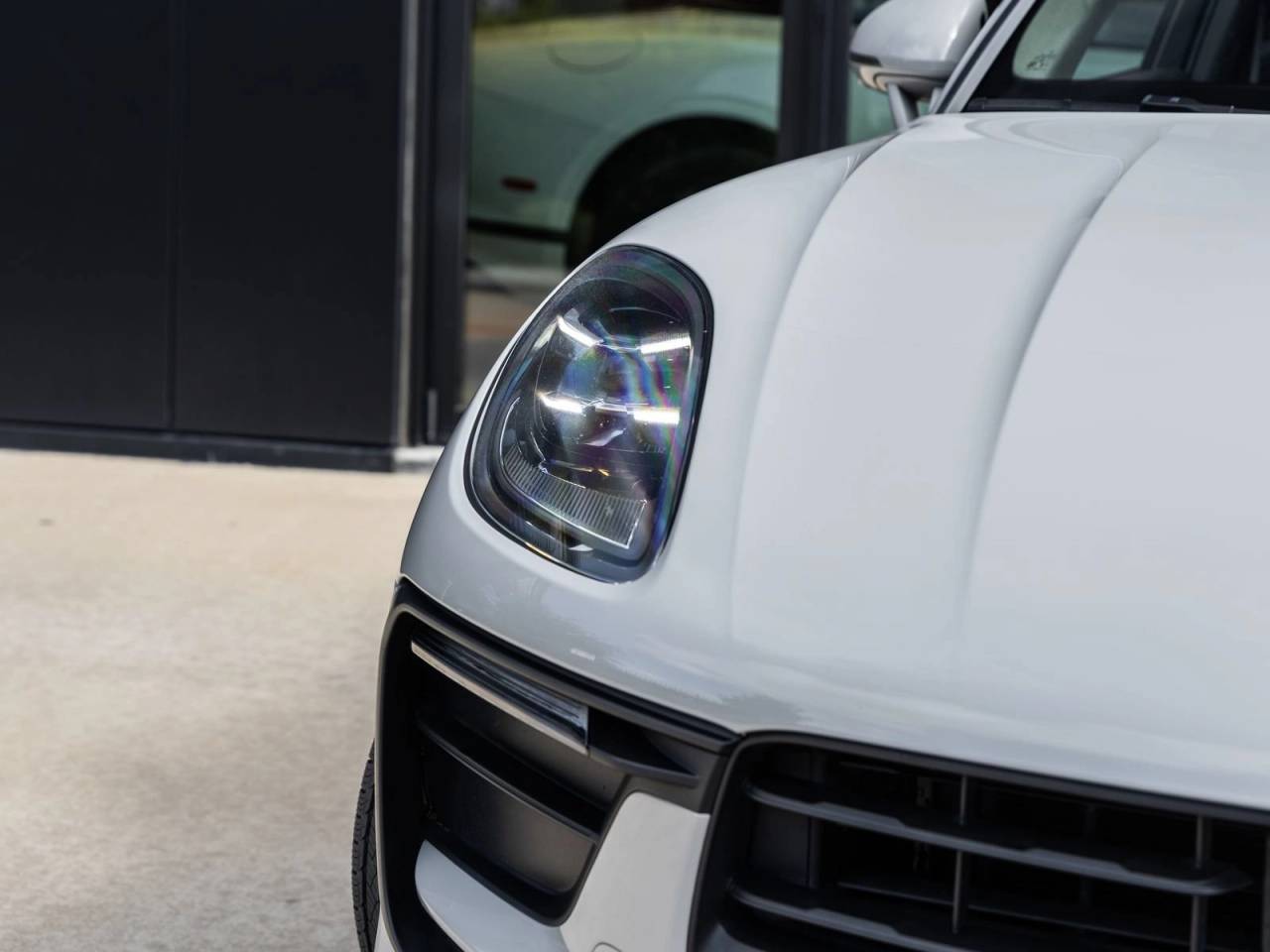 2023 Porsche Macan Macan