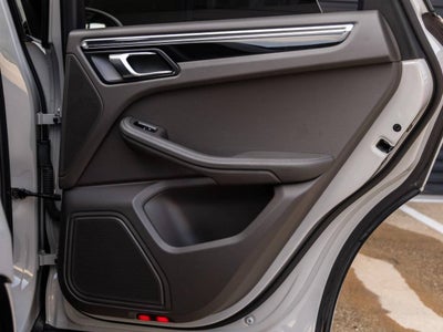 2023 Porsche Macan Macan