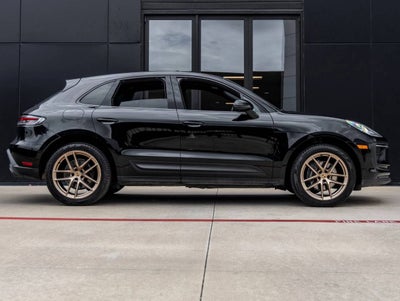 2023 Porsche Macan Macan (MY23)