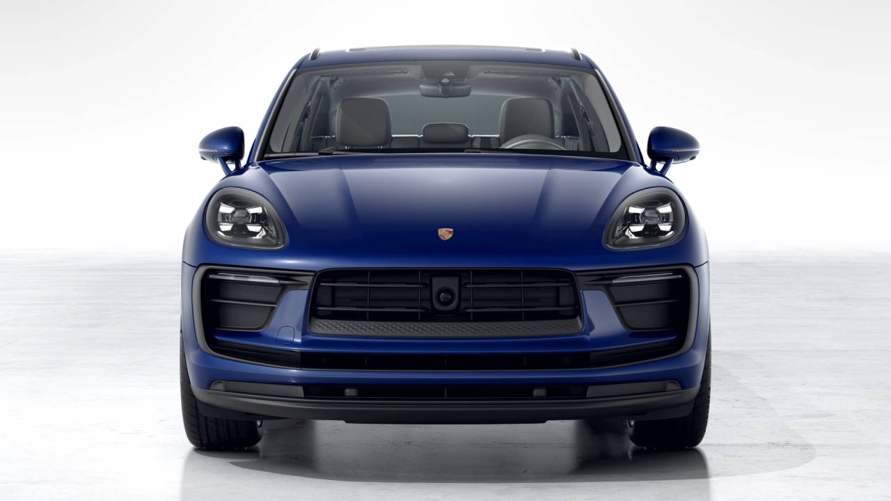 2025 Porsche Macan AWD