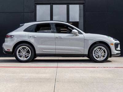 2025 Porsche Macan Macan