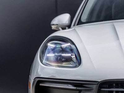 2025 Porsche Macan Macan