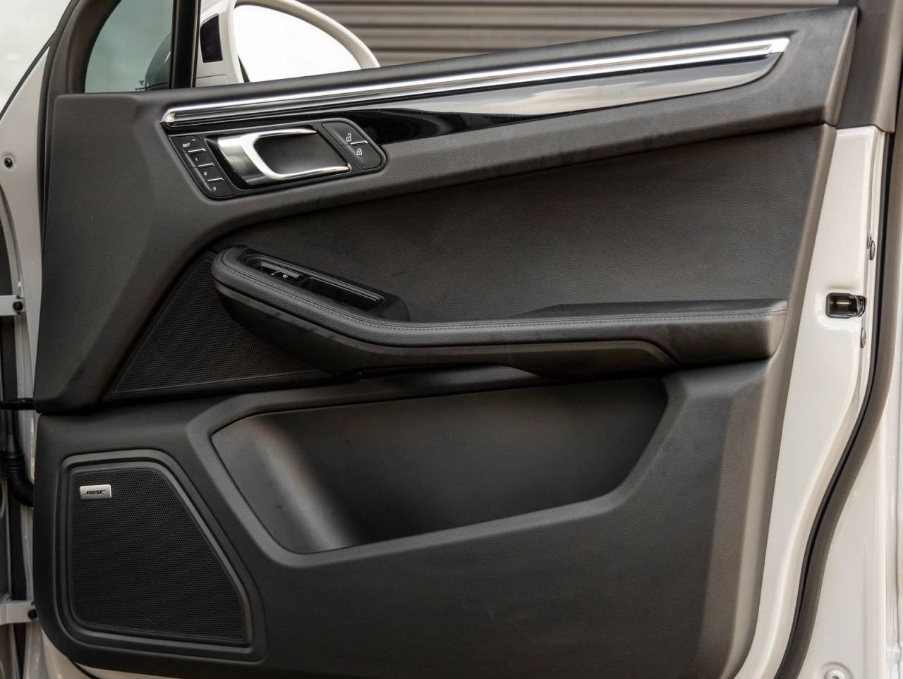 2025 Porsche Macan Macan