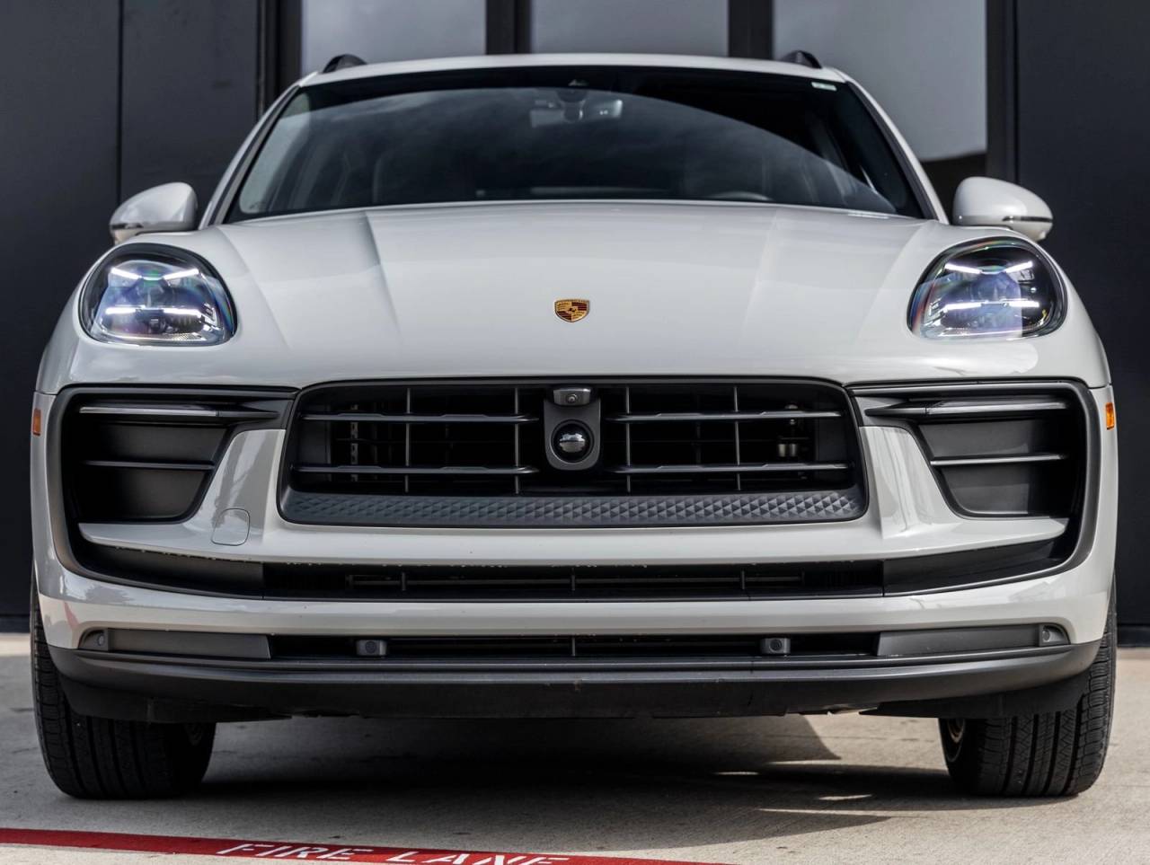 2025 Porsche Macan Macan