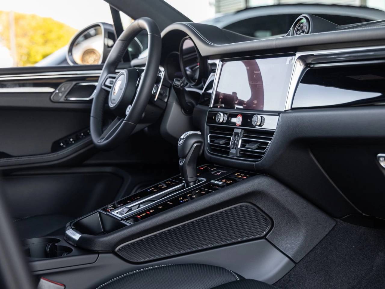 2026 Porsche Macan Macan T