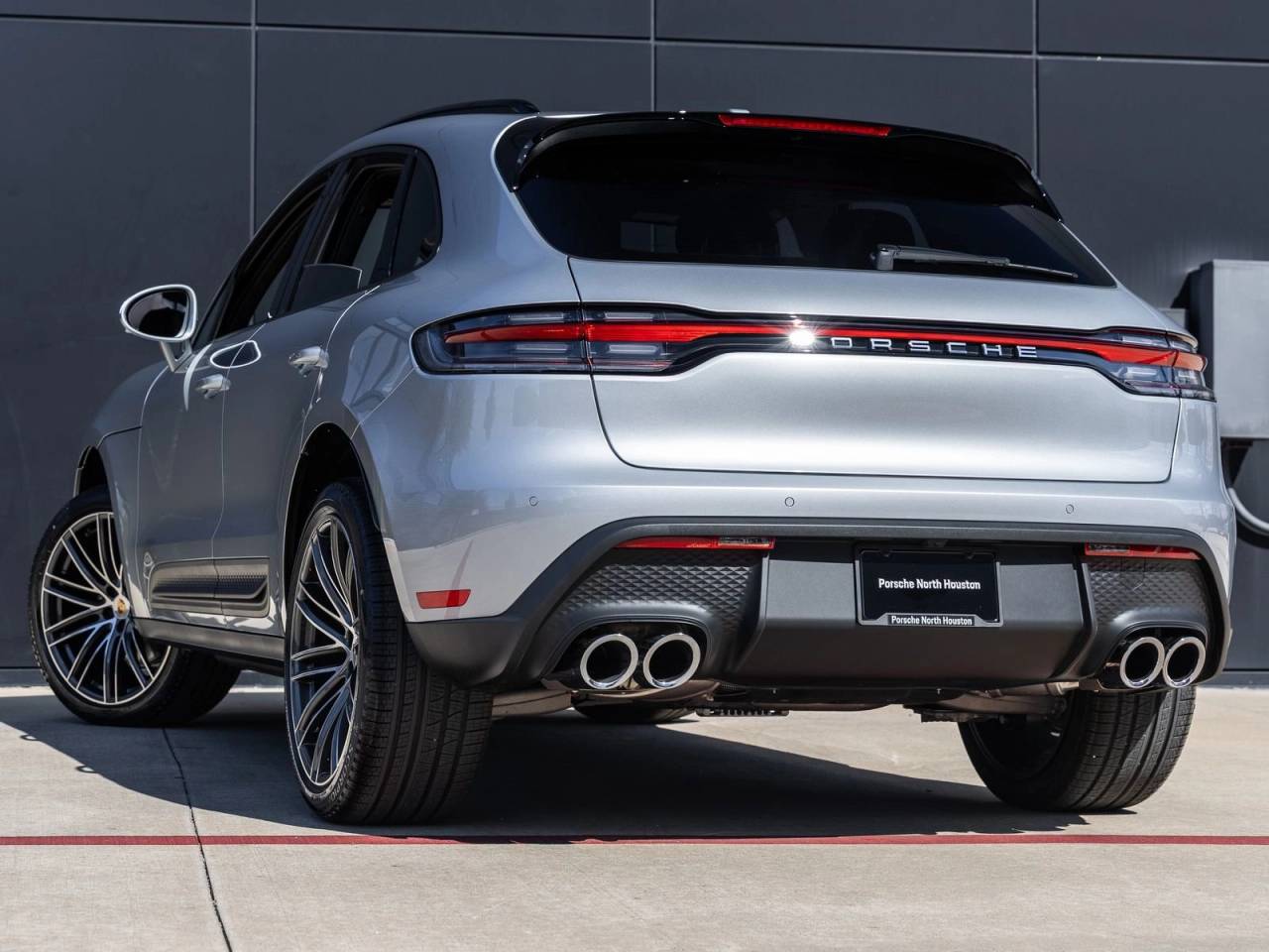2026 Porsche Macan Macan