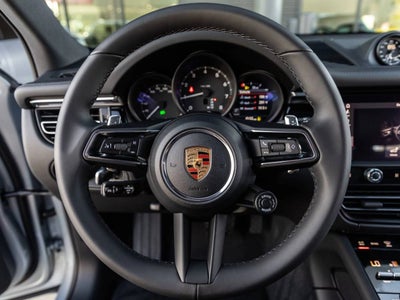 2026 Porsche Macan Macan