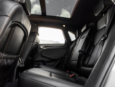 2024 Porsche Macan Macan (MY24)