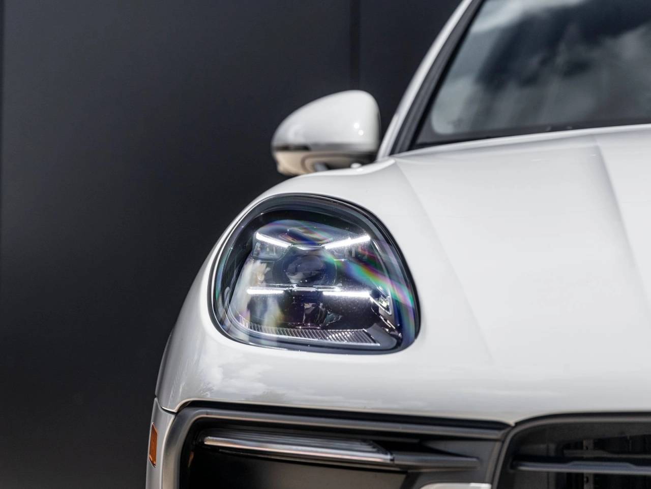 2024 Porsche Macan Macan (MY24)