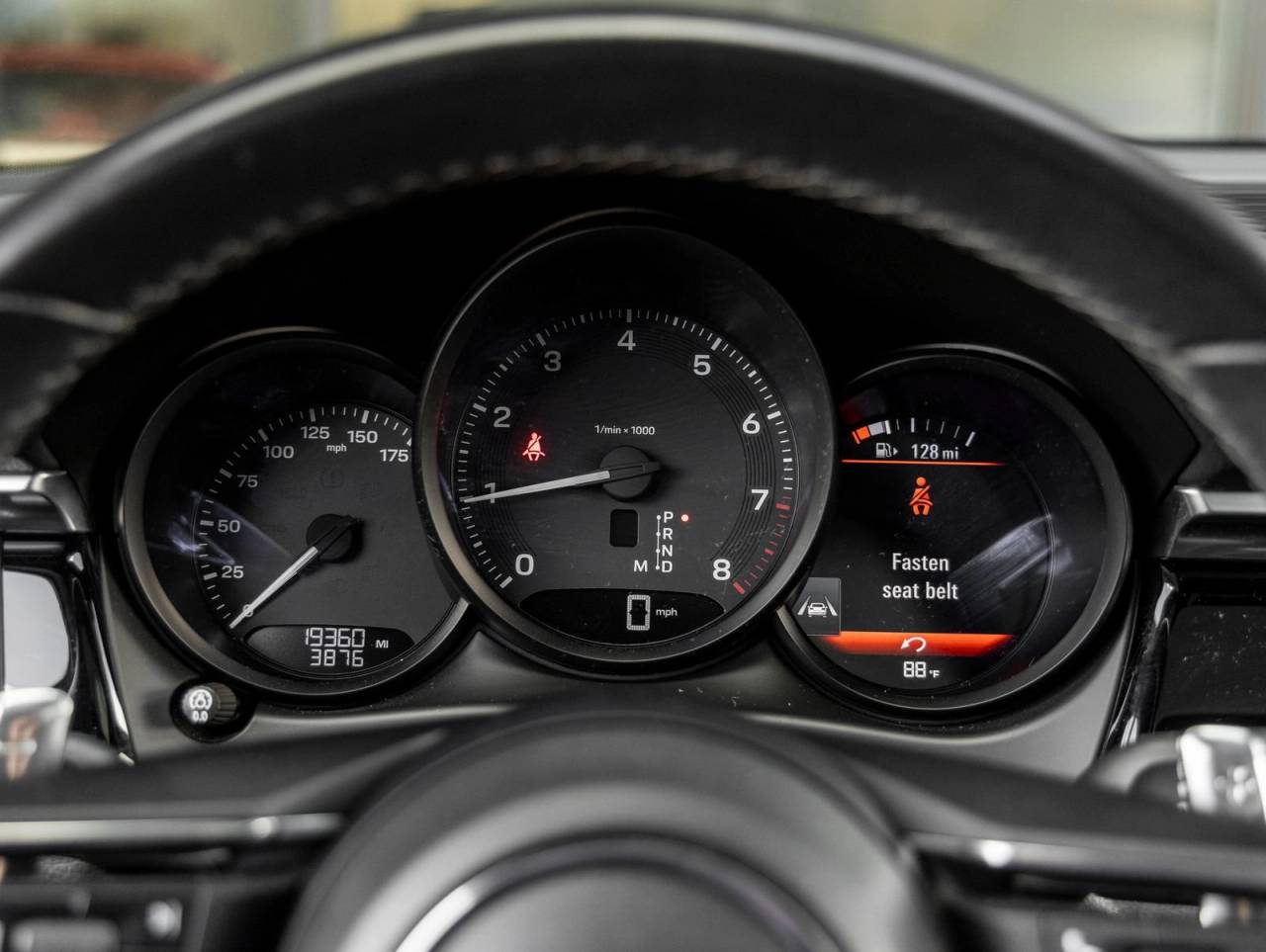 2024 Porsche Macan Macan (MY24)