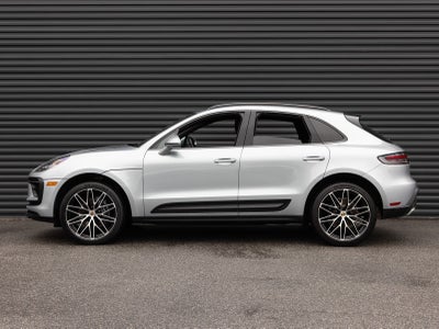2025 Porsche Macan Macan