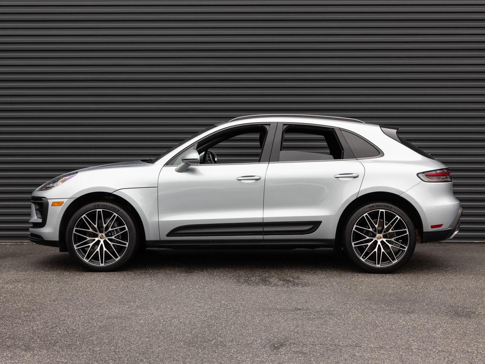 2025 Porsche Macan Macan