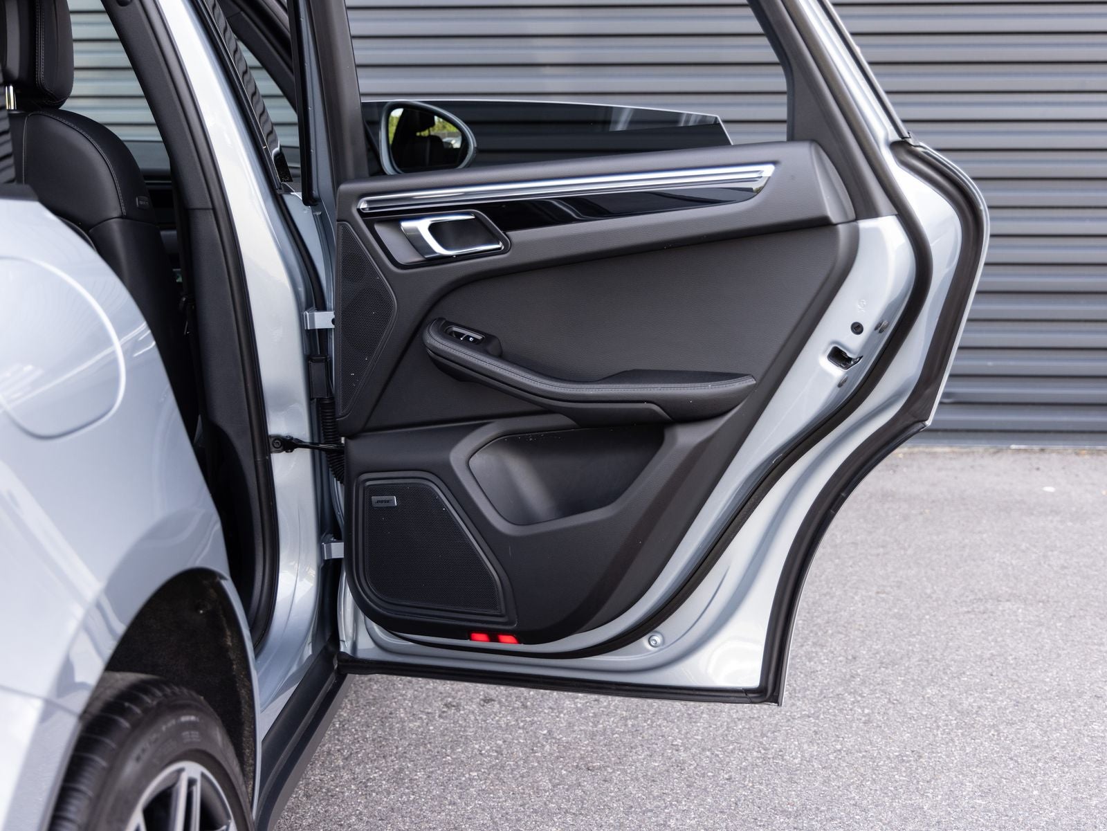 2025 Porsche Macan Macan