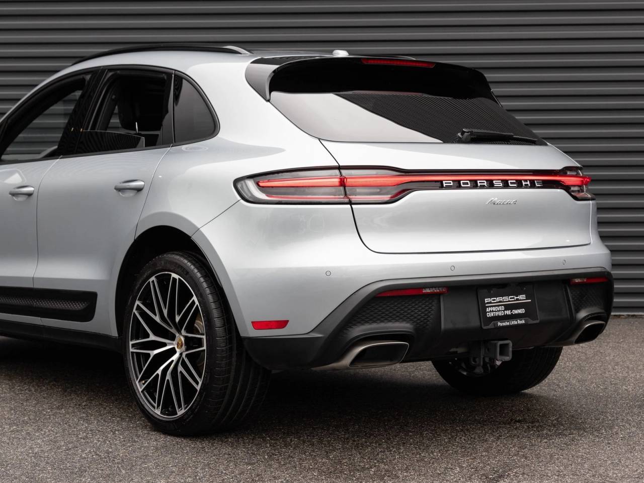 2025 Porsche Macan Macan