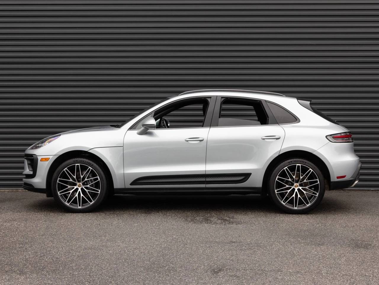2025 Porsche Macan Macan