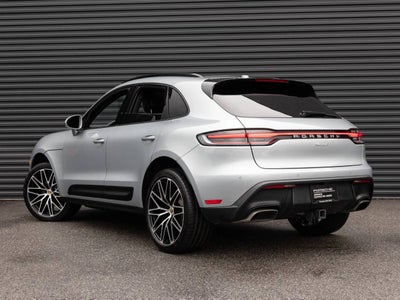 2025 Porsche Macan Macan