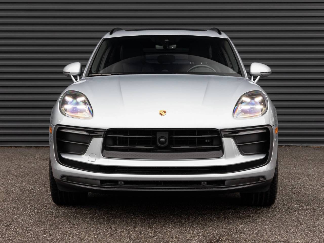 2025 Porsche Macan Macan