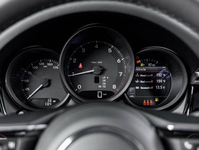 2025 Porsche Macan AWD