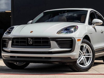2025 Porsche Macan AWD