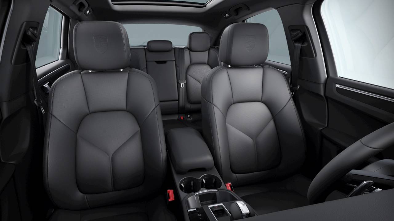 2025 Porsche Macan AWD