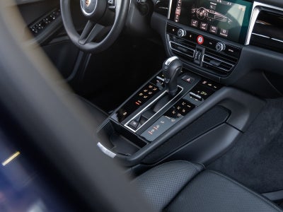2025 Porsche Macan Macan