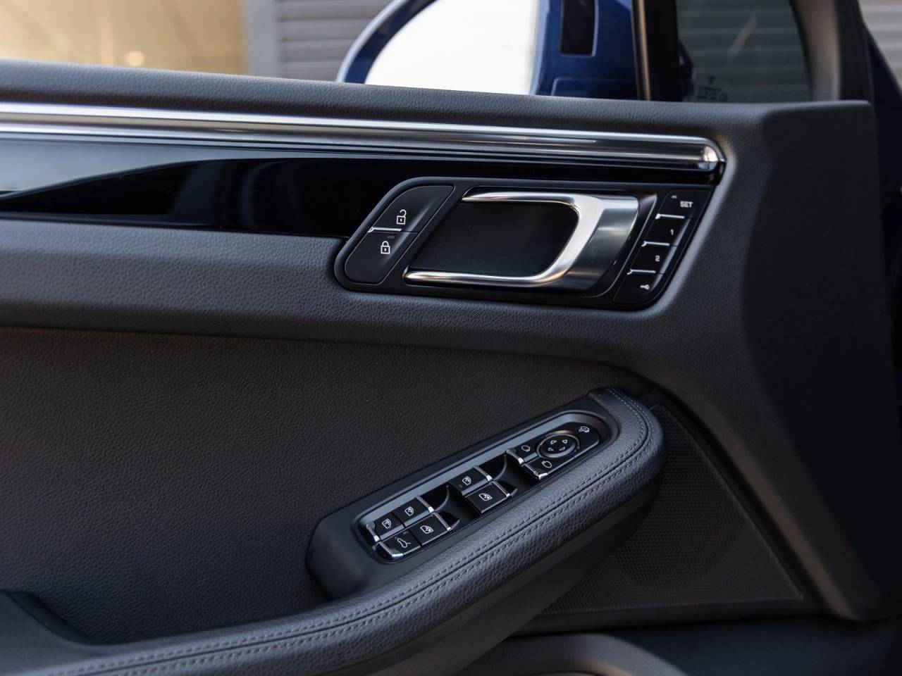 2025 Porsche Macan Macan