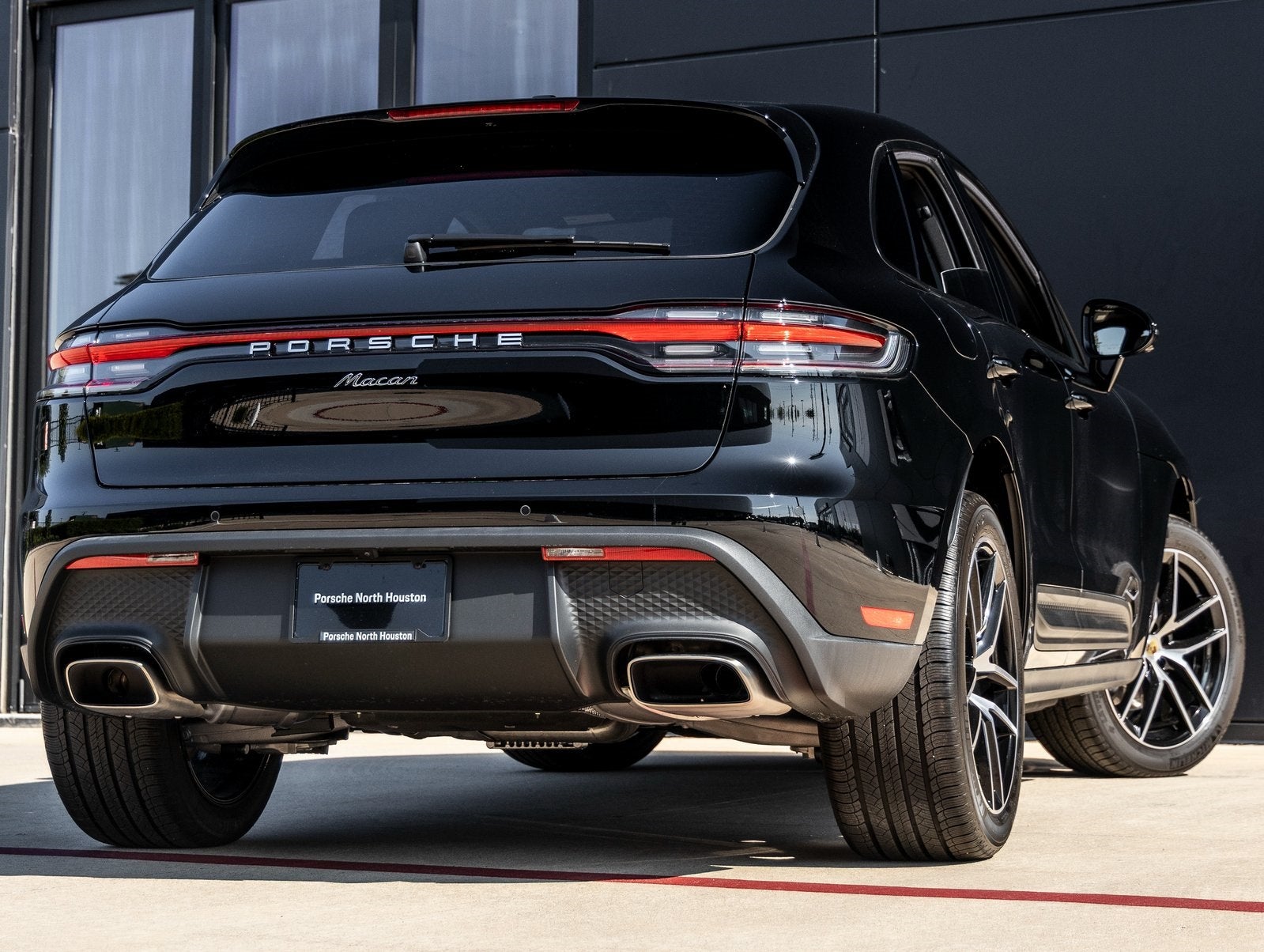 2025 Porsche Macan Macan