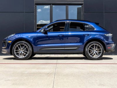 2026 Porsche Macan AWD