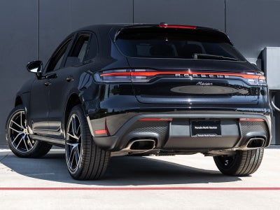 2026 Porsche Macan AWD