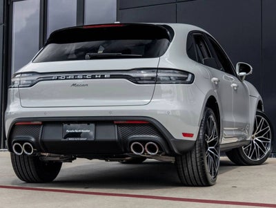 2026 Porsche Macan Base