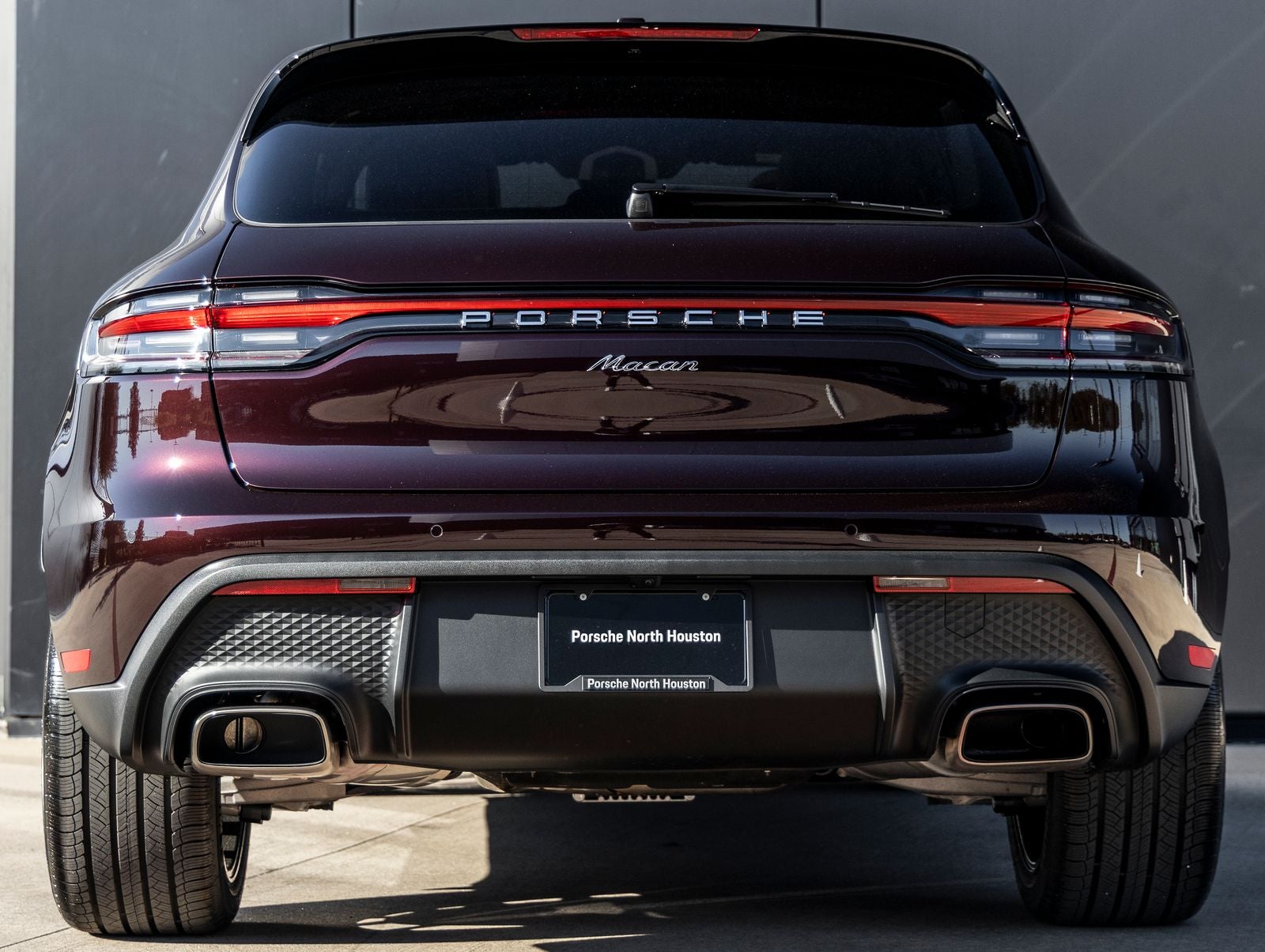 2026 Porsche Macan Base