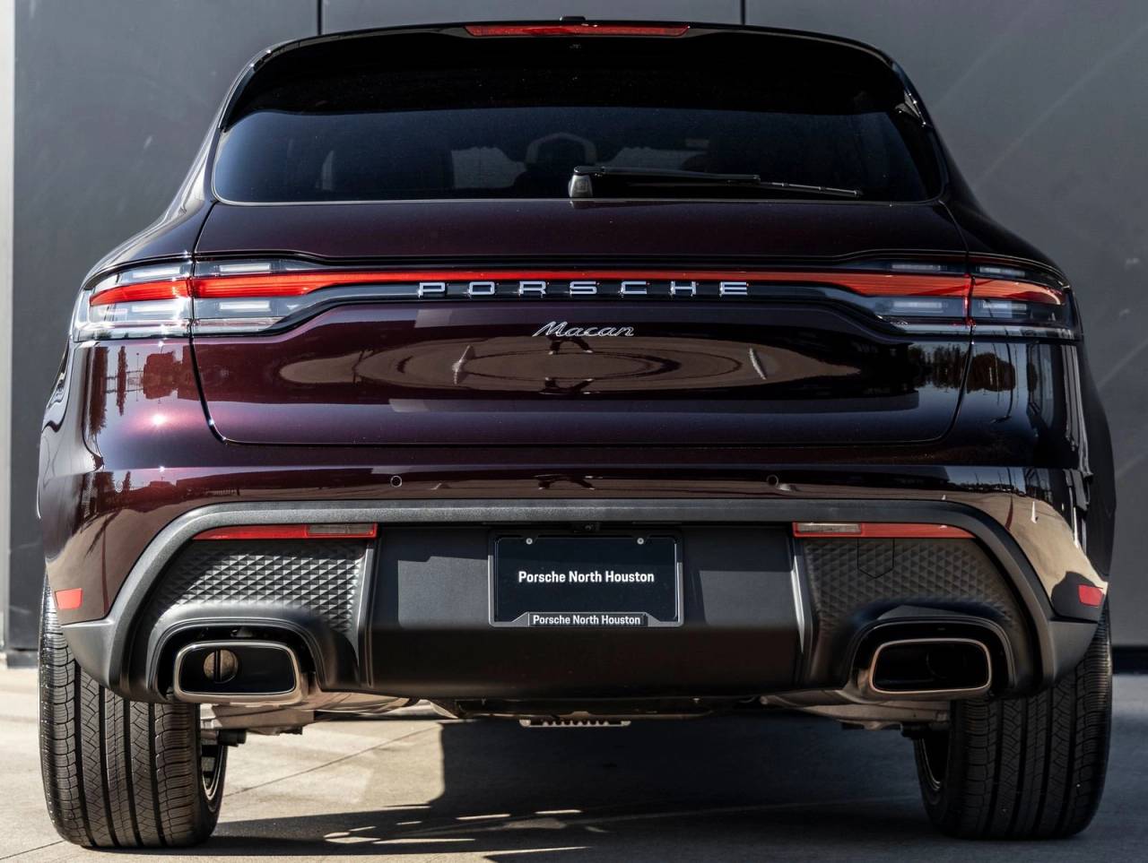 2026 Porsche Macan AWD