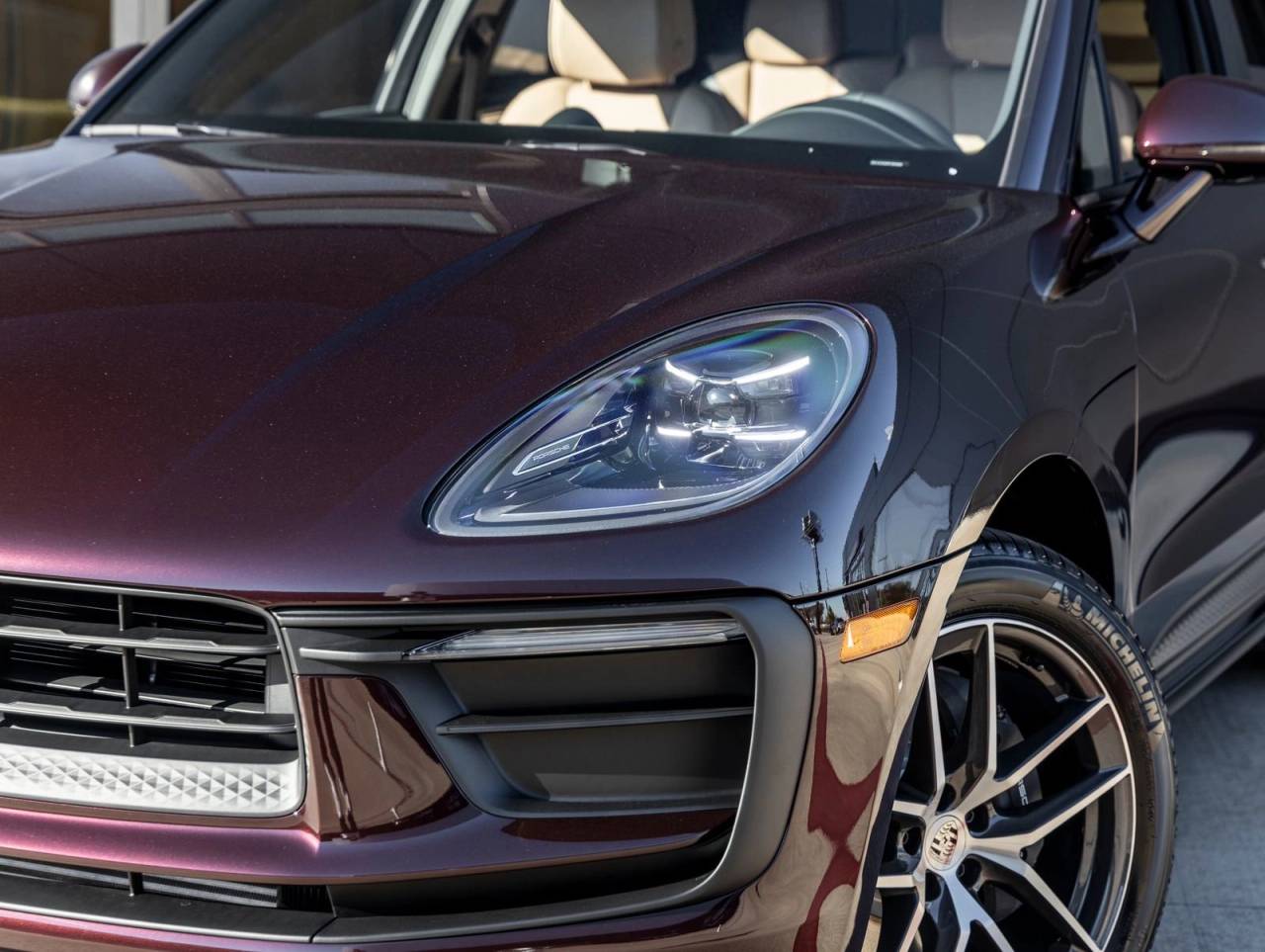 2026 Porsche Macan AWD