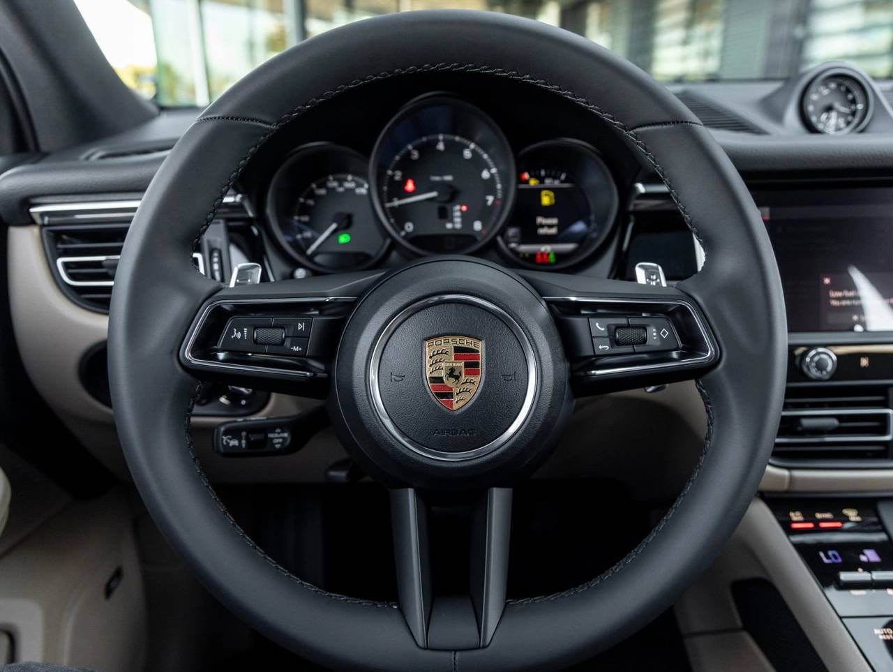 2026 Porsche Macan AWD