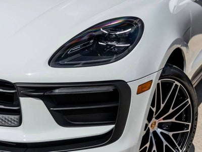 2026 Porsche Macan AWD
