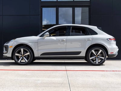 2026 Porsche Macan Macan