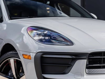 2026 Porsche Macan Macan