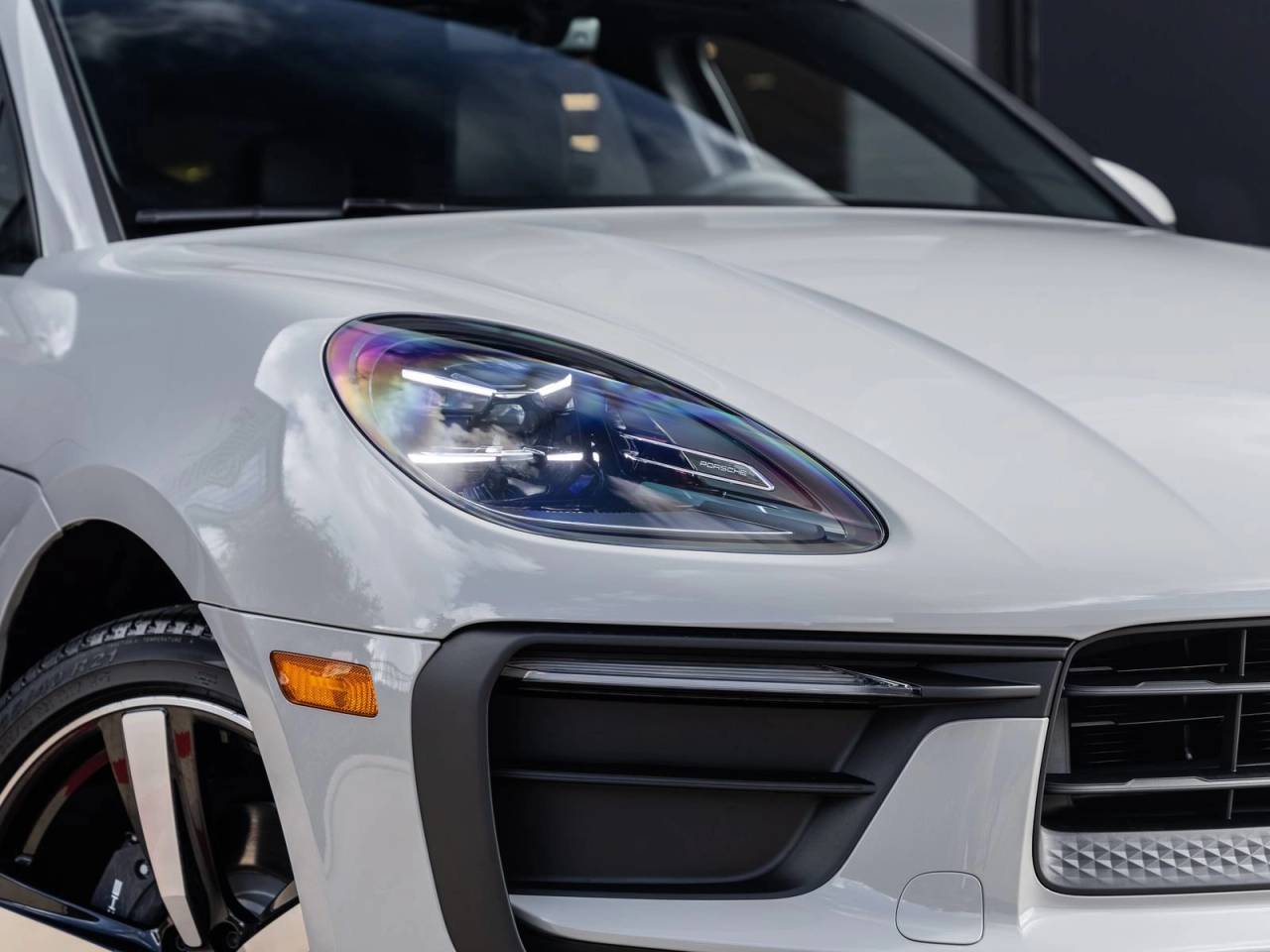 2026 Porsche Macan Macan