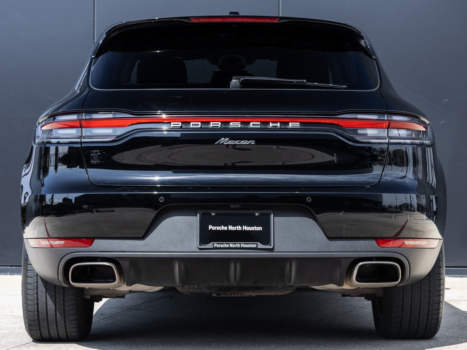 2021 Porsche Macan Macan