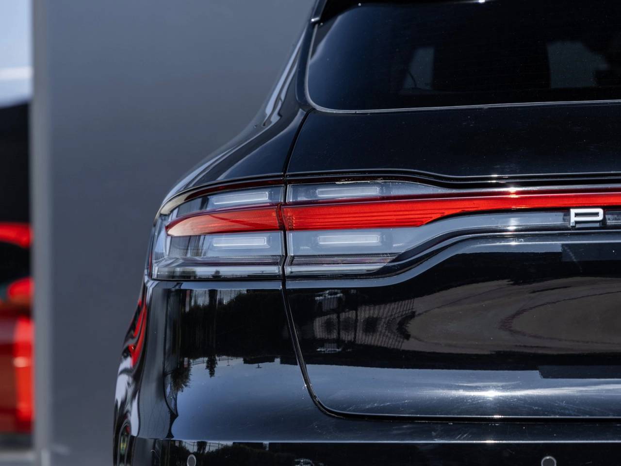 2021 Porsche Macan Macan