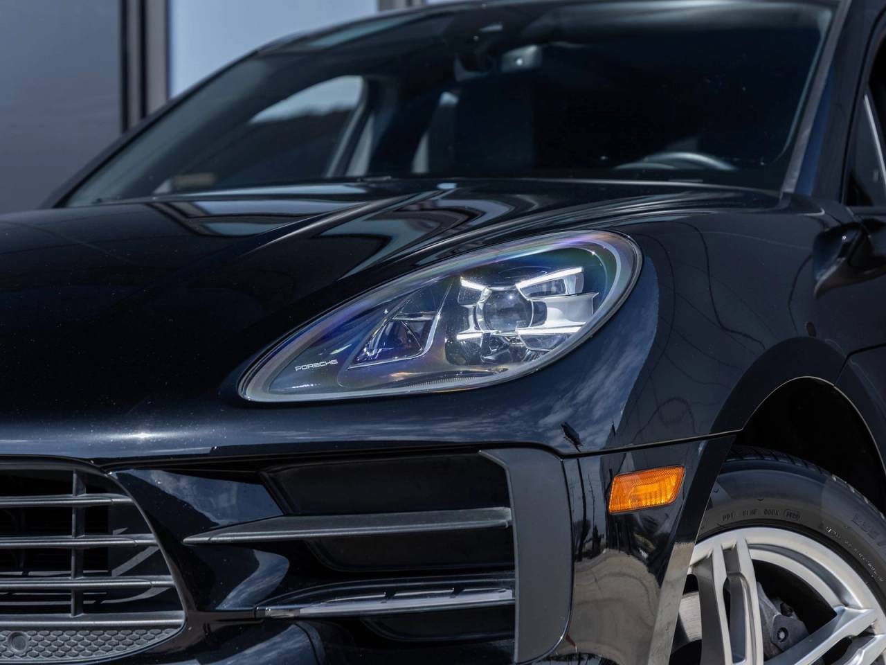 2021 Porsche Macan Macan