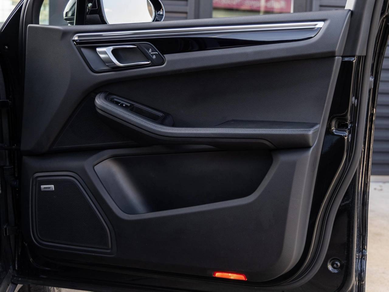 2021 Porsche Macan Macan